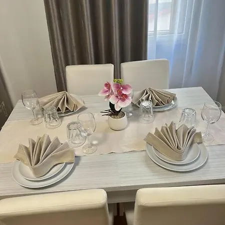 Casa Di Sara Μέστρε